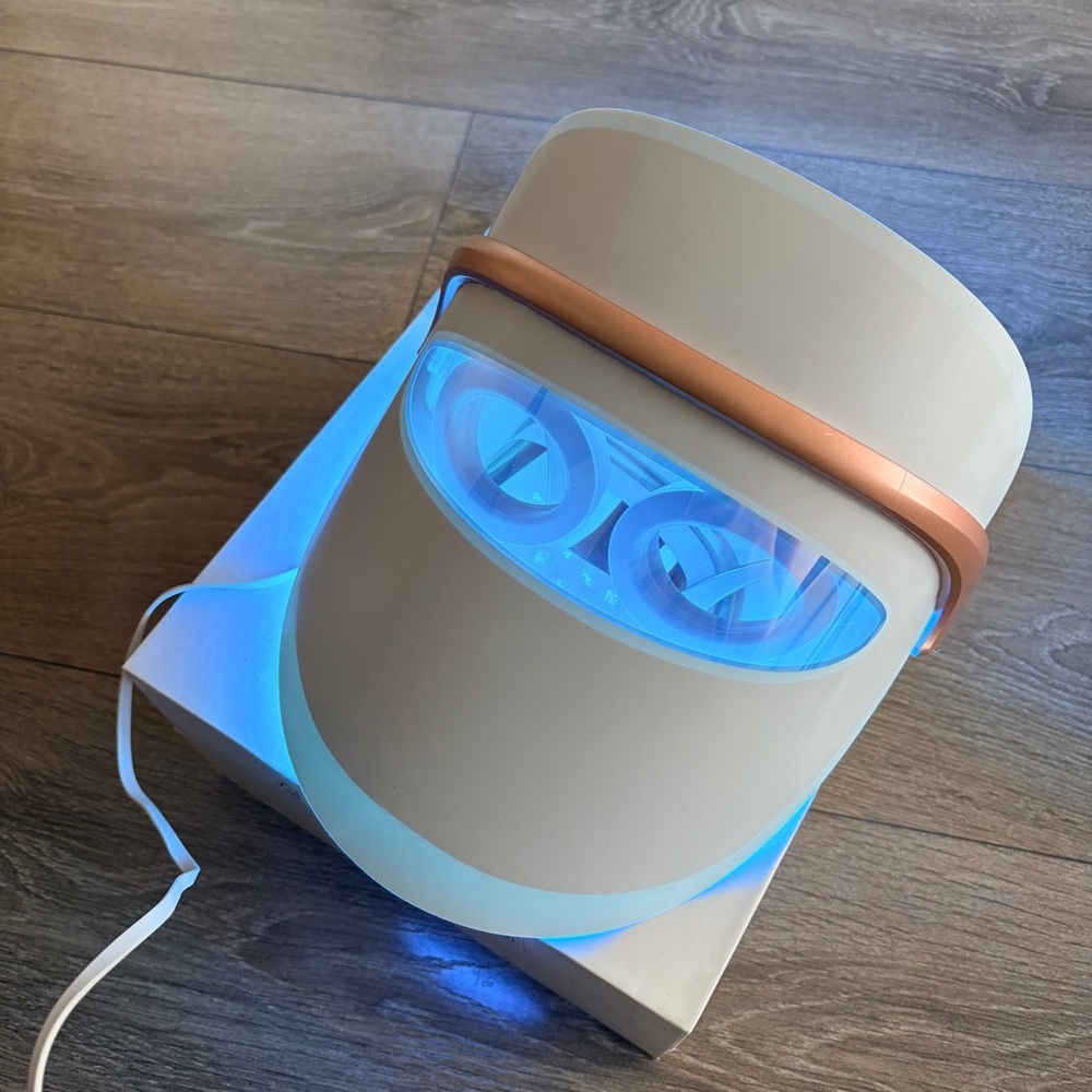 Auria LED Light Mask V1 - Picture 12 of 12